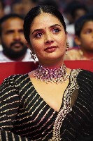 Actress Sreemukhi Photos